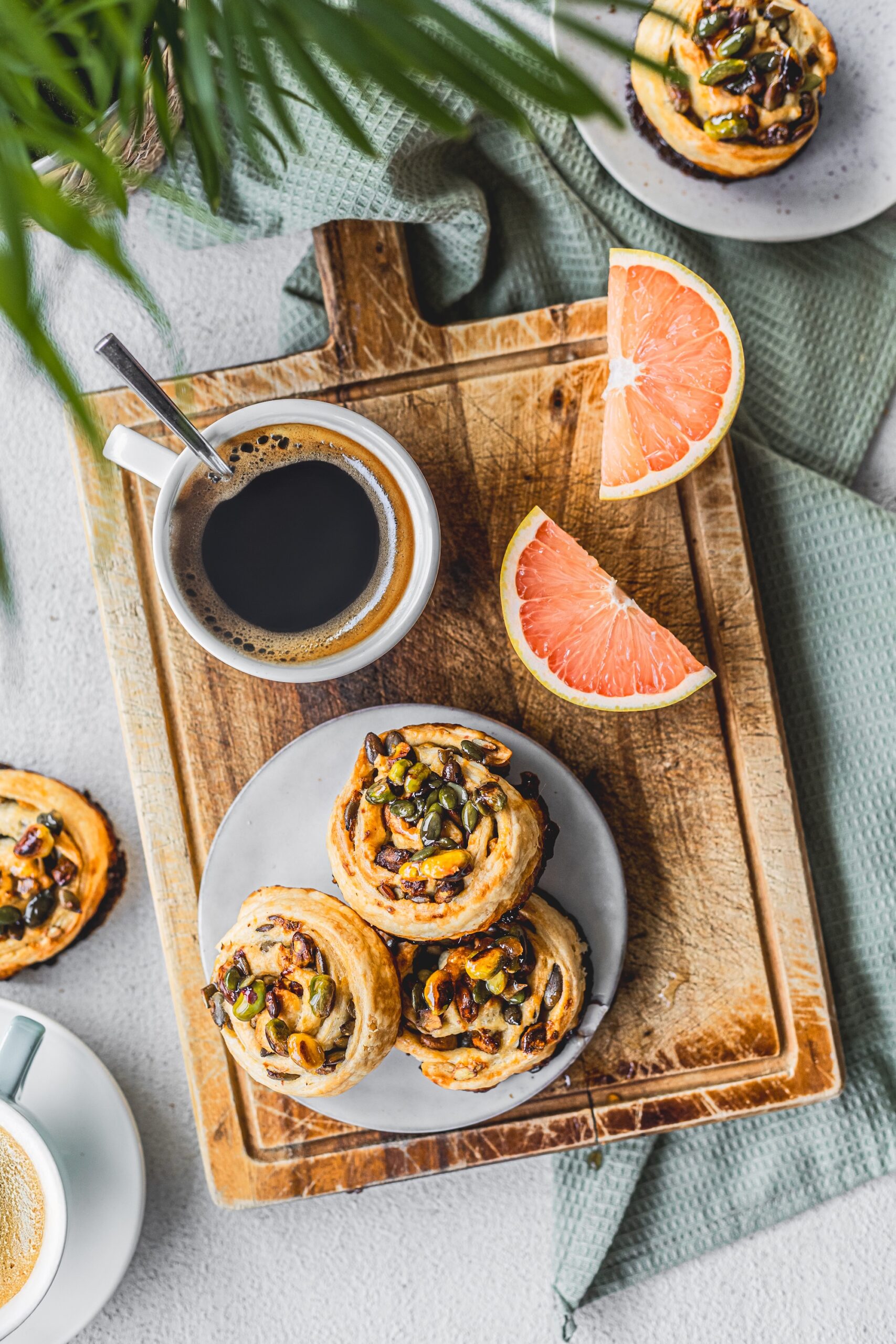 Florida Grapefruit & Pistachio Swirls